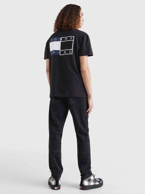 TOMMY JEANS MEN TWISTED FLAG T-SHIRT DM0DM14015