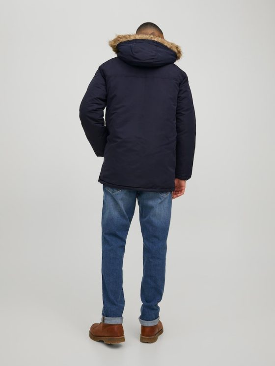 JACK&JONES_FallWinter2022_3905803_12211773_6