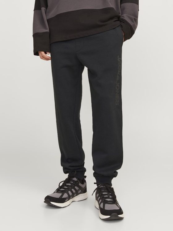 JACK&JONES_FallWinter2024_4533952_12258477_2