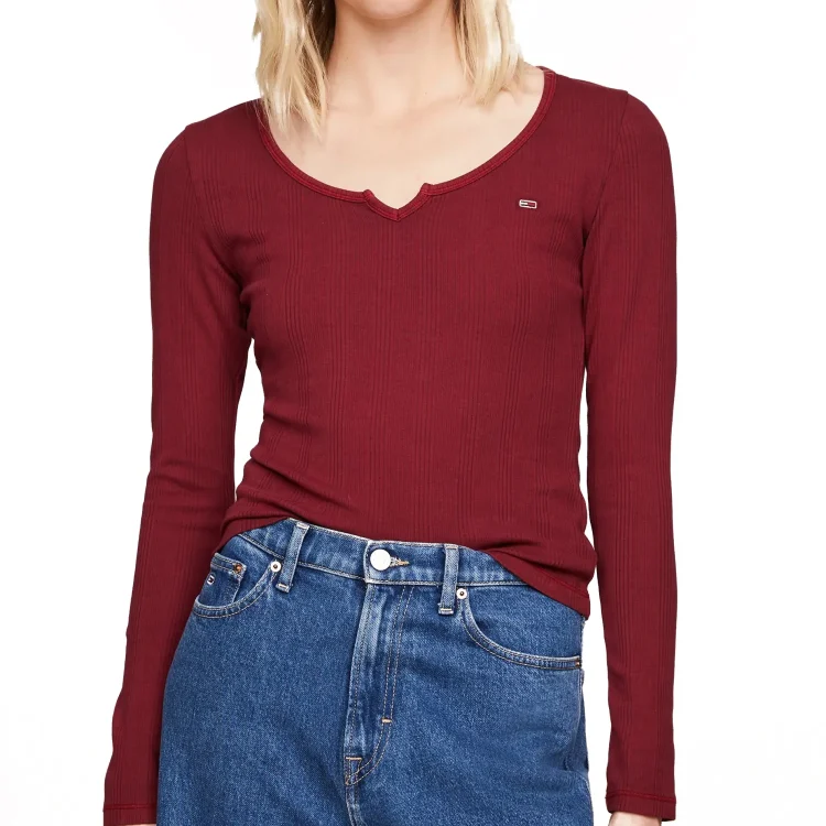 TOMMY JEANS WOMAN SLIM NECKLINE DETAIL LONGSLEEVE T-SHIRT DW0DW18425