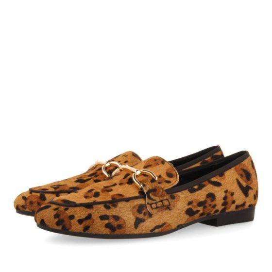 gioseppo-gynaikeia-dermatina-mokasinia-70388-dupree-leopard-print-2