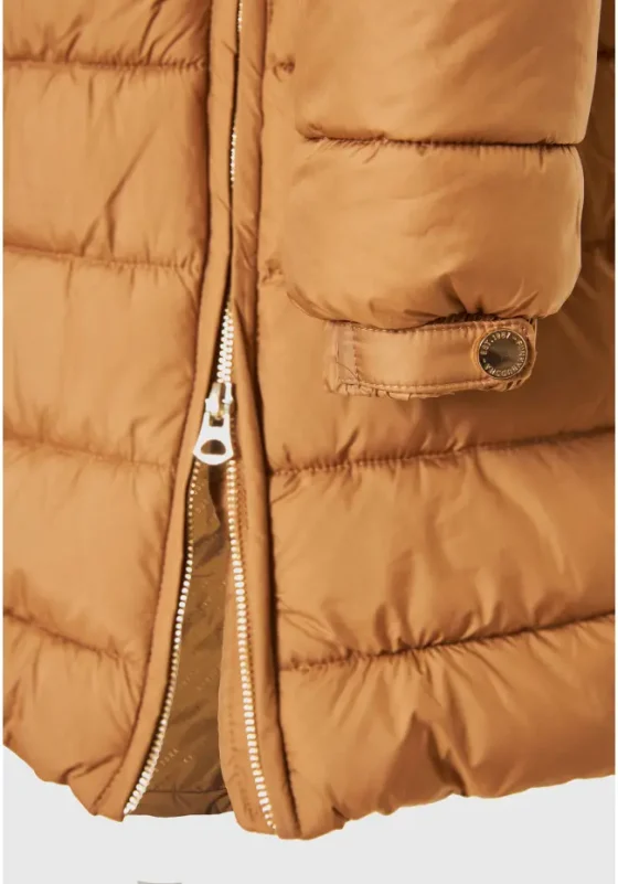 FBL010-101-01_CAMEL_10