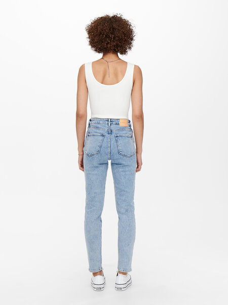 F_15248715_M_3801308_Back(1)