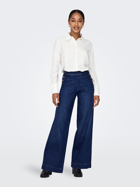 F_15320243_M_4465652_Front Full