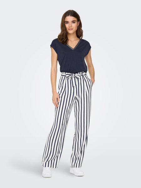 F_15285624_M_4140217_Front Full
