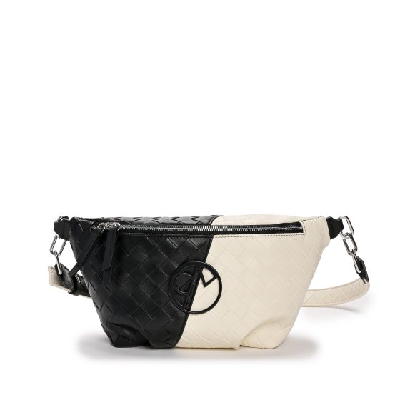 BLACK-WHITE-CHESS-STREET-BAG-1