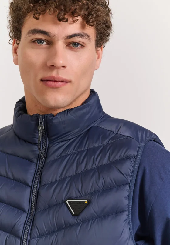 FBM011-001-01_NAVY_3
