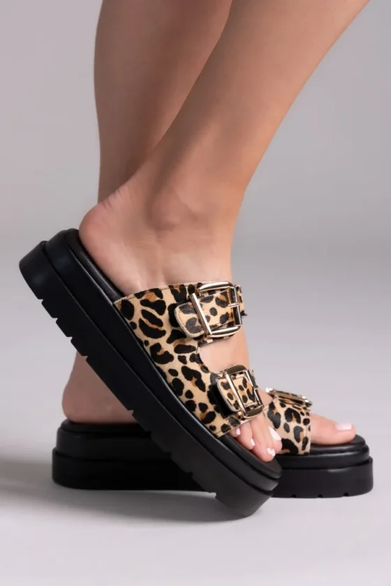 sandalia-flatforms-me-print-mariella-fabiani-25519-129147-sj0n